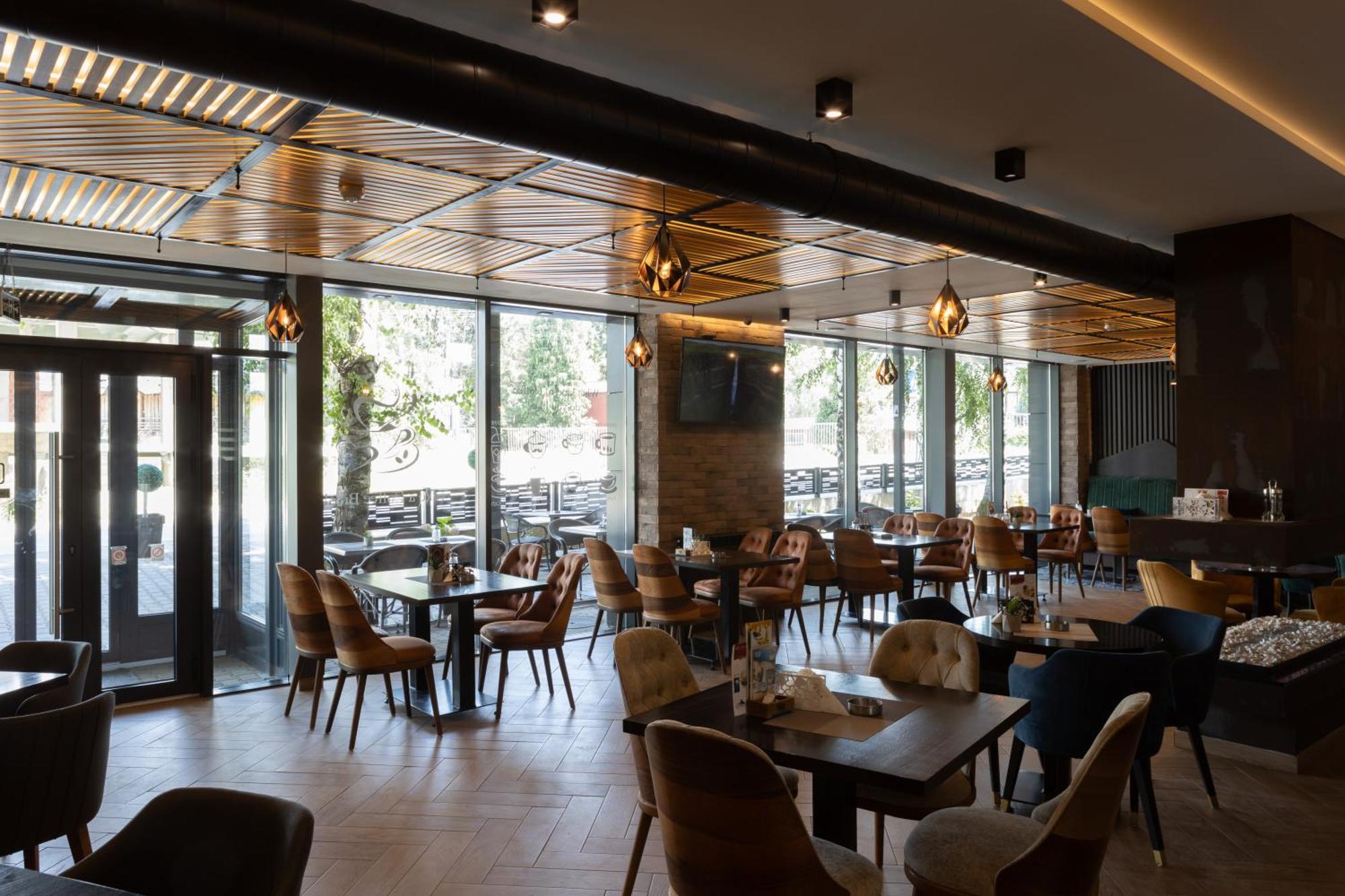 Hotel M Star Novi Pazar Exteriér fotografie